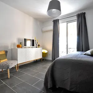 Des Fleurs Apartment Nizza